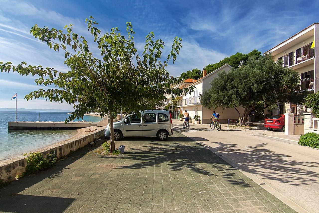 Apartments By The Sea Podgora, Makarska - 2596 Esterno foto